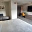 Holiday Inn Express Hotel And Suites Alliance By IHG