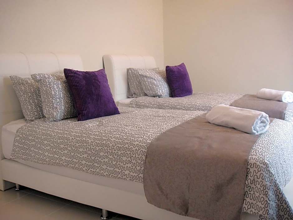 Shamrock Beach Villas Batu Ferringhi Penang