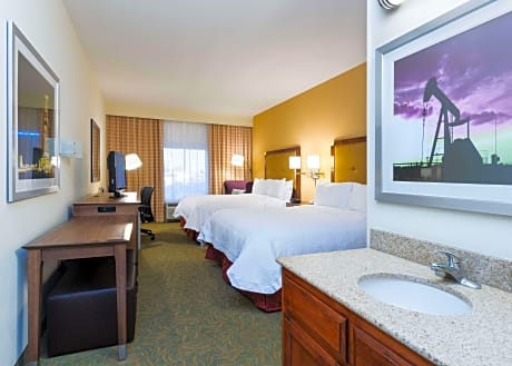 1 King Bed Nonsmoking