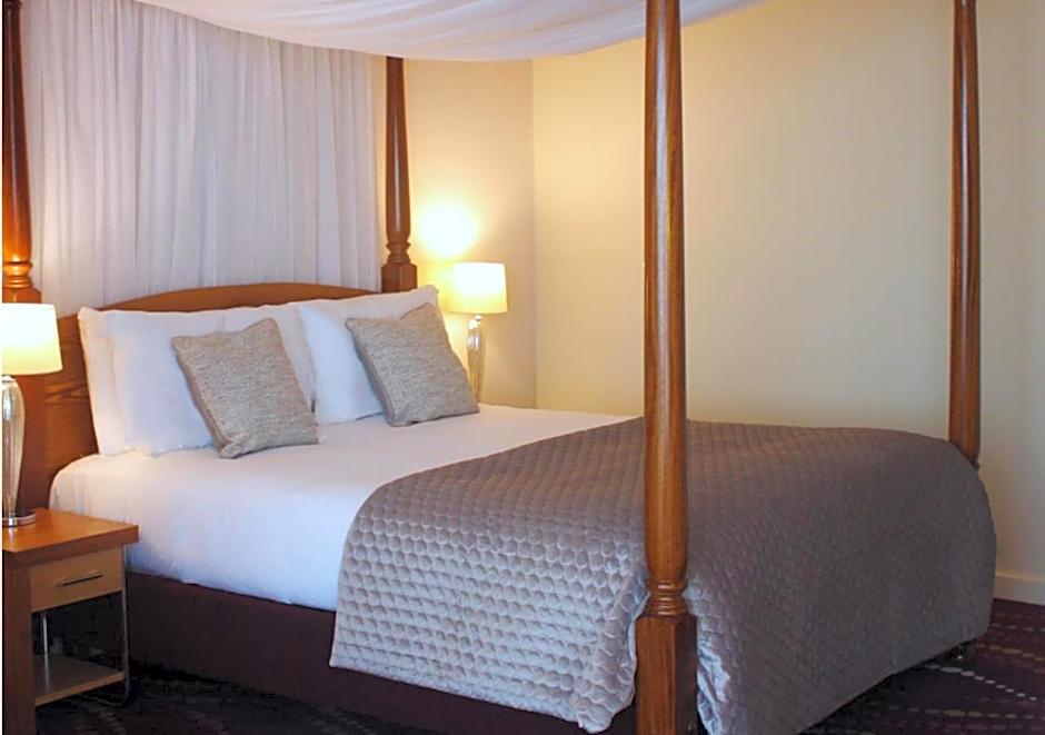 Louis Fitzgerald Hotel