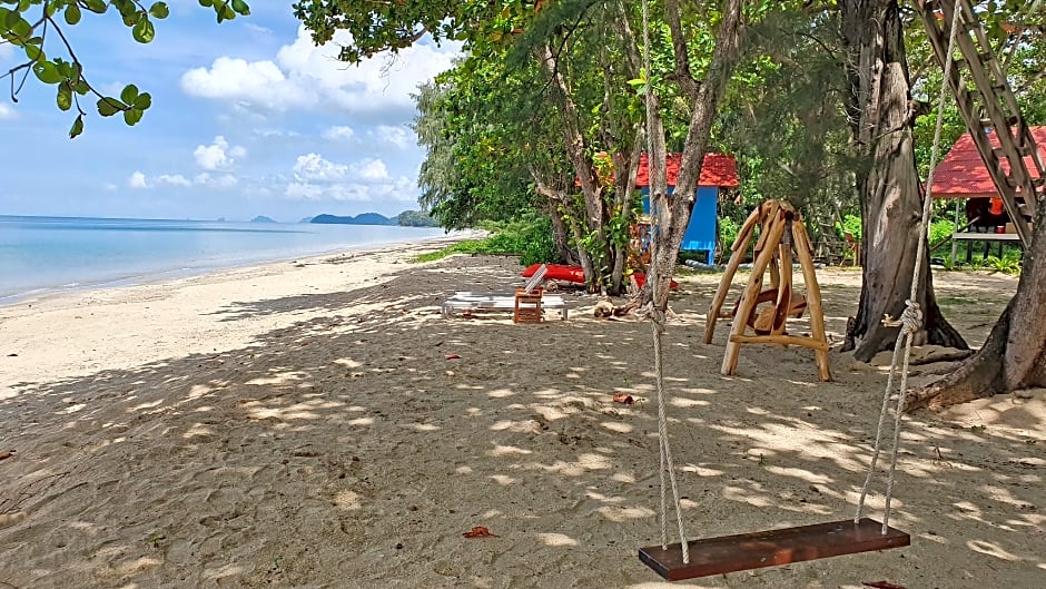 Koh Jum Delight Beach