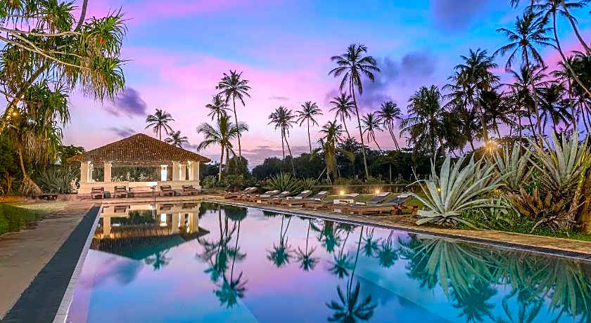 The Villa Bentota By KK Collection