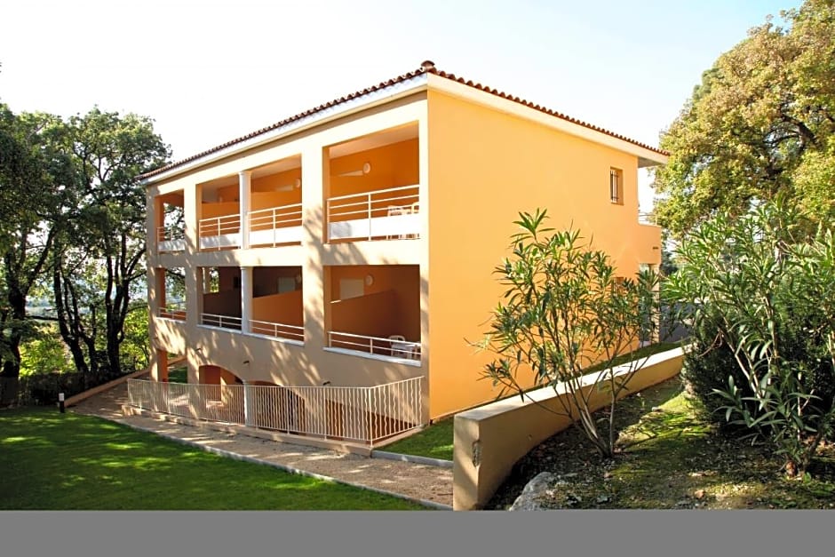 INTER-HOTEL CÃ´tÃ© Sud Hotel Allauch