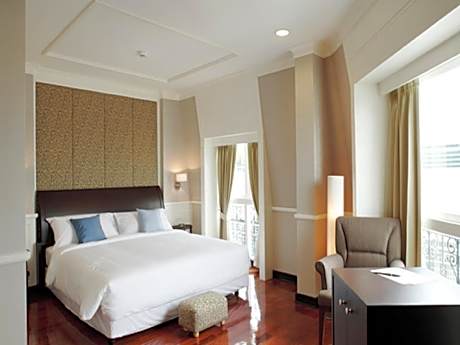 Standard Double Room with River View