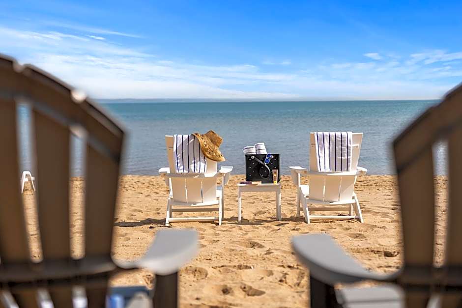 The Beach Haus - Traverse City