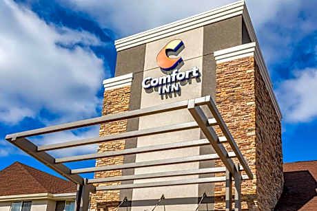 Comfort Inn Waukesha - Milwaukee West