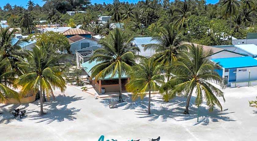 SIS Tourist Villa