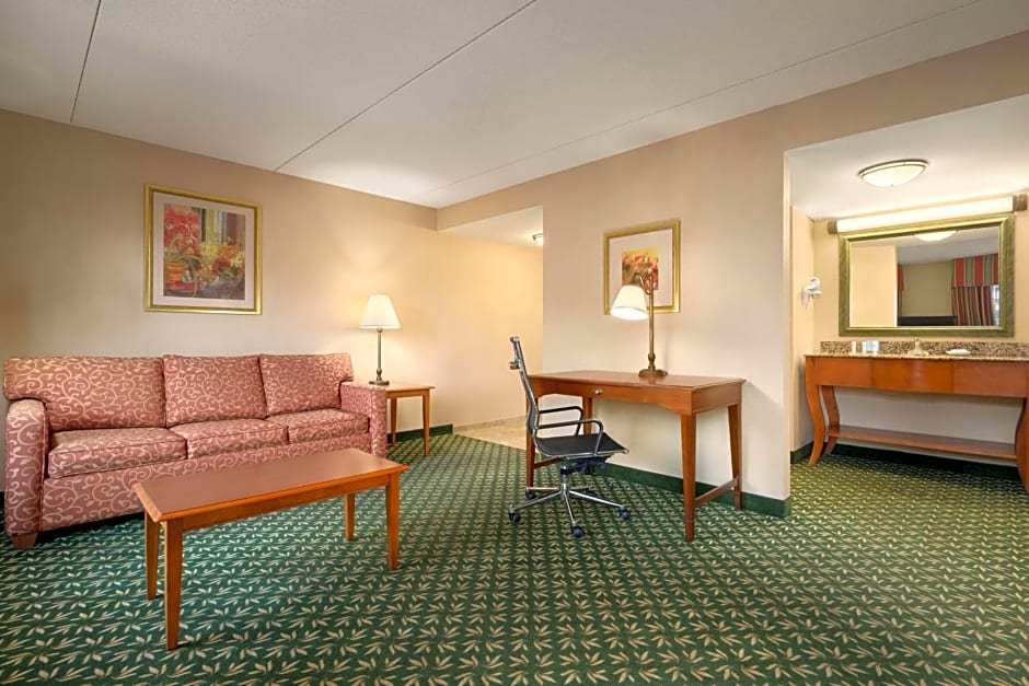 Hampton Inn By Hilton & Suites Williamsburg-Central