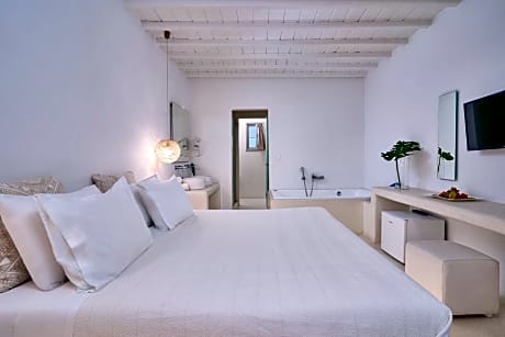 Deluxe Double Room with Indoor Hot Tub