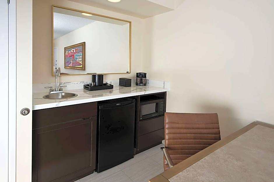 Photo 1 of 4 of 1 Bedroom 1 King Bed Suite, Mobility Accessible, Roll in Shower