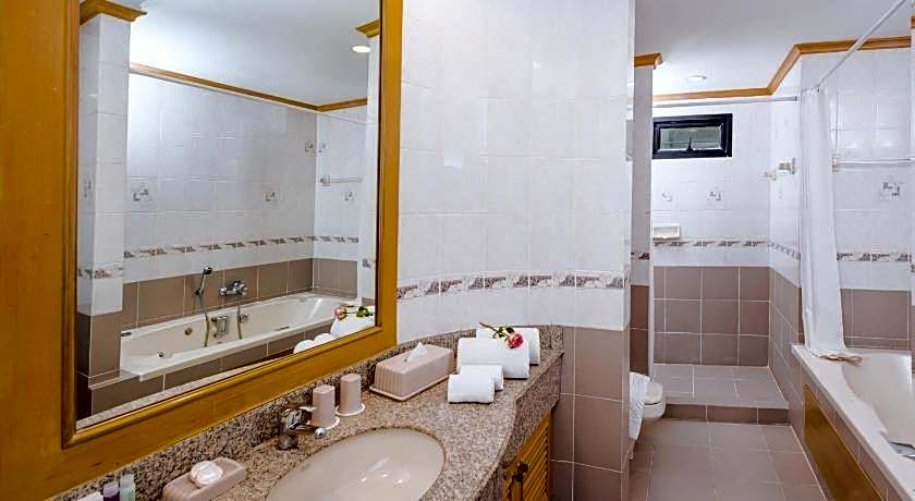 Riverine Place Hotel and Residence