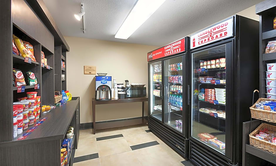 Candlewood Suites Savannah Airport, an IHG Hotel