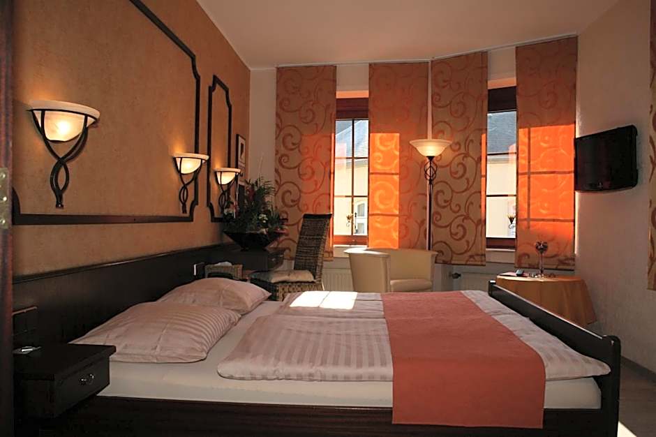 Le Pavillon – Echternach, MO