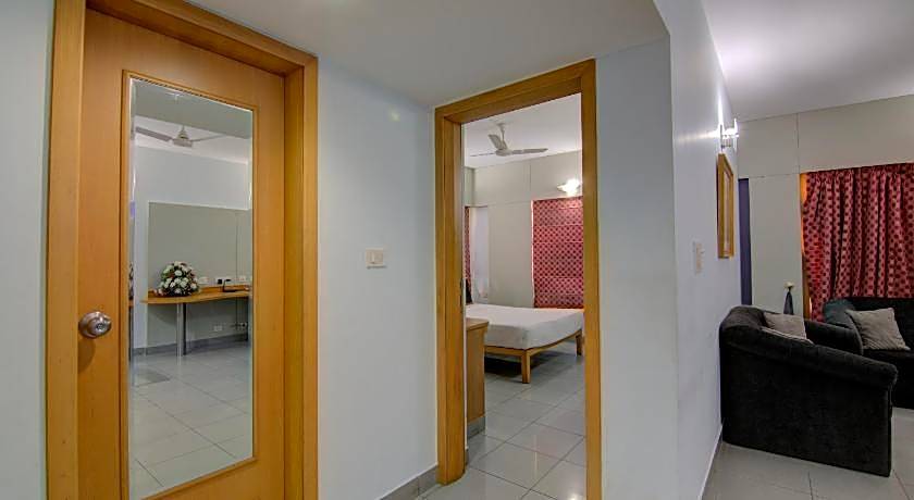 Tristar Service Apartments