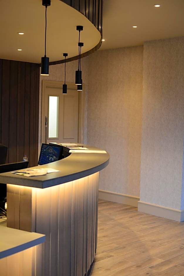 Castlecary House Hotel