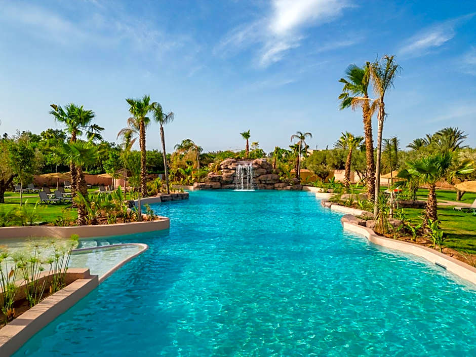 Oasis lodges