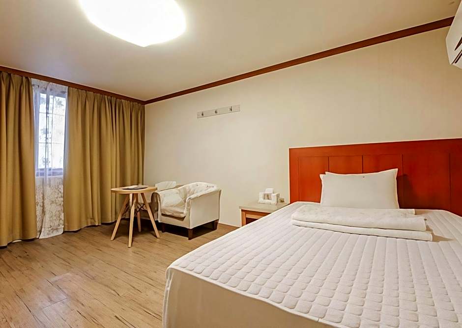Yangji Park Hotel