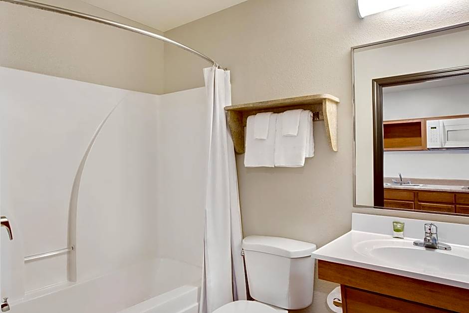 WoodSpring Suites Columbus North I-270
