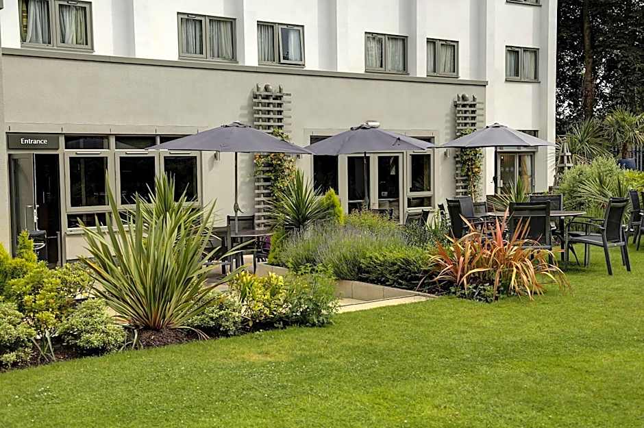 Best Western Plus Pinewood Hotel, Manchester Airport South Handforth