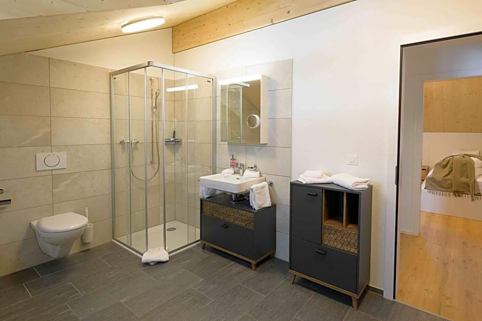 Alphotel Biel-Kinzig - Access by Cable Car only!