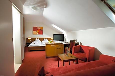 Large Double Room with Thermal Bath Access