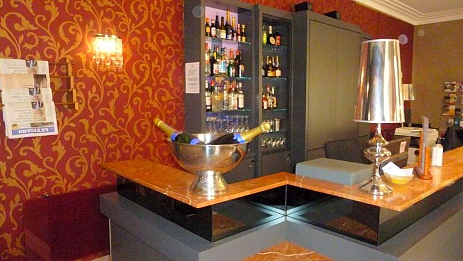 Best Western Poitiers Centre Le Grand Hotel