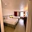 Ramada by Wyndham Glendale Heights/Lombard