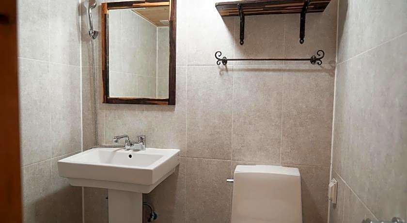 Samlockhon Hanok Guesthouse