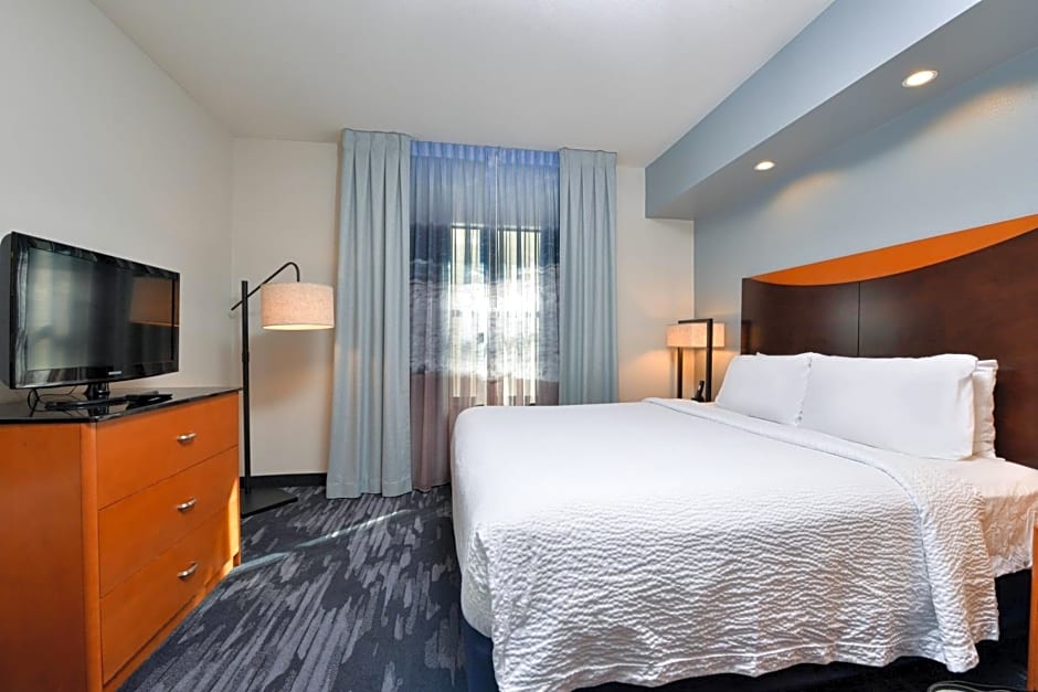 Fairfield Inn & Suites by Marriott Santa Cruz - Capitola