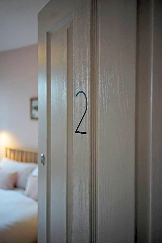 The Alma Taverns Boutique Suites - Room 3 - Hopewell