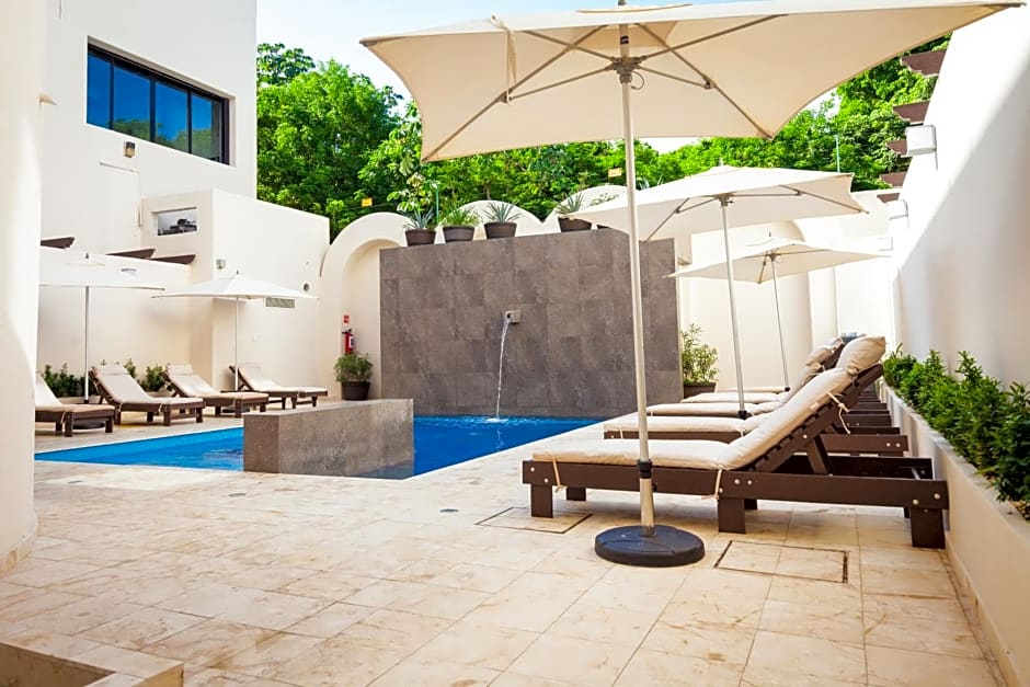 Aspira Hotel & Beach Club