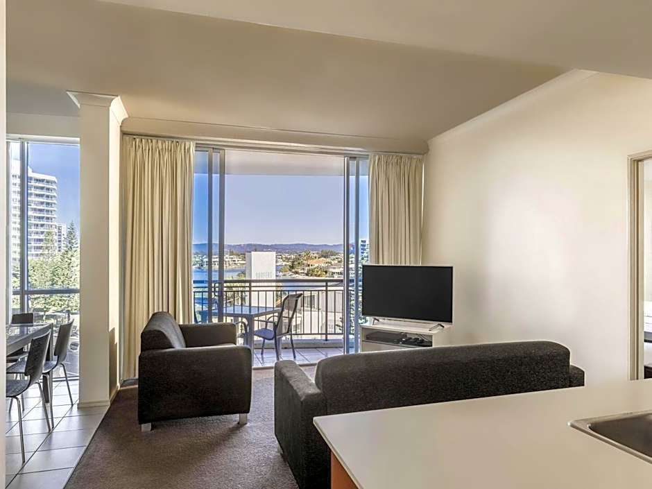 Mantra Towers of Chevron Surfers Paradise