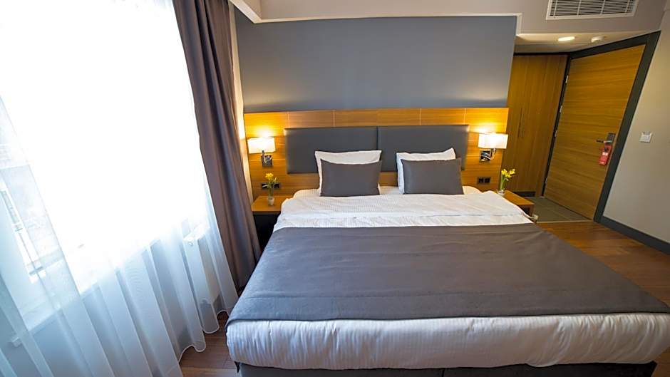 MD Barbaros Hotel