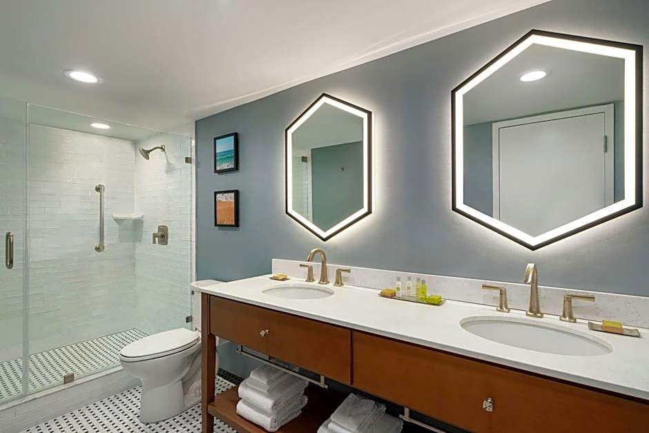 DoubleTree by Hilton Ocean City Oceanfront