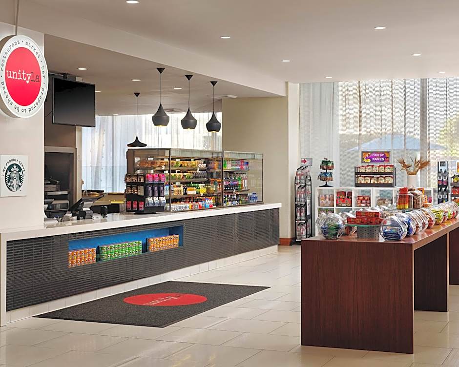 Hyatt Regency Los Angeles International Airport