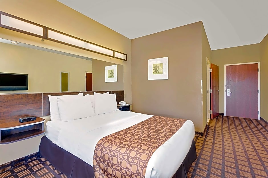 Photo 1 of 1 of 1 Queen Bed, Mobility Accessible