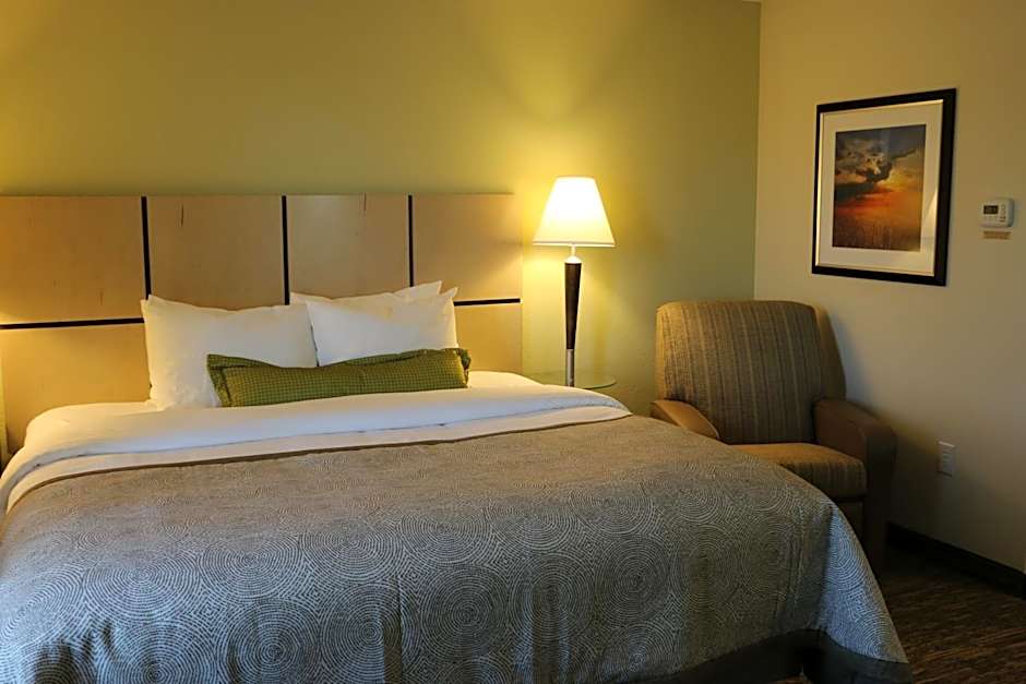Candlewood Suites Bloomington By IHG