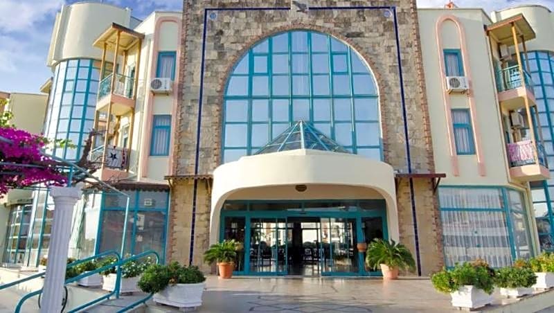 Clover Magic Park Side