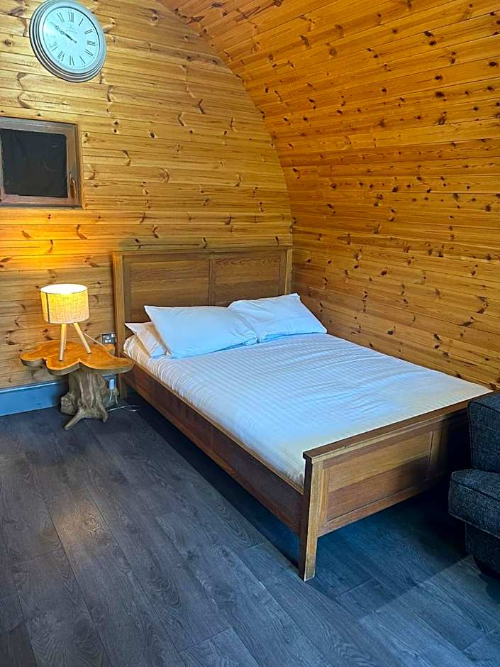 Original Glamping Pod with Hot Tub