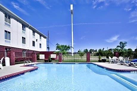 Comfort Inn & Suites Ruston-East