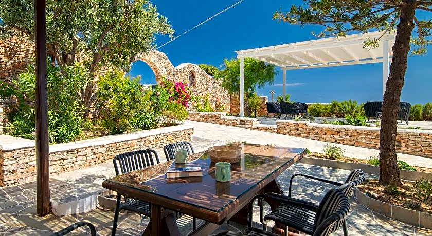 Windmill Bella Vista Hotel