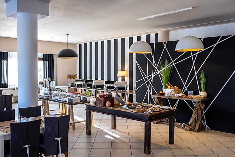 Skopelos Holidays Hotel & Spa