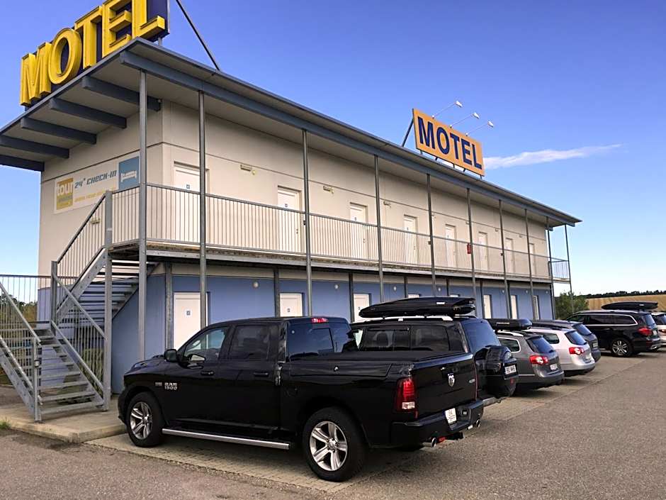 Tour-Motel