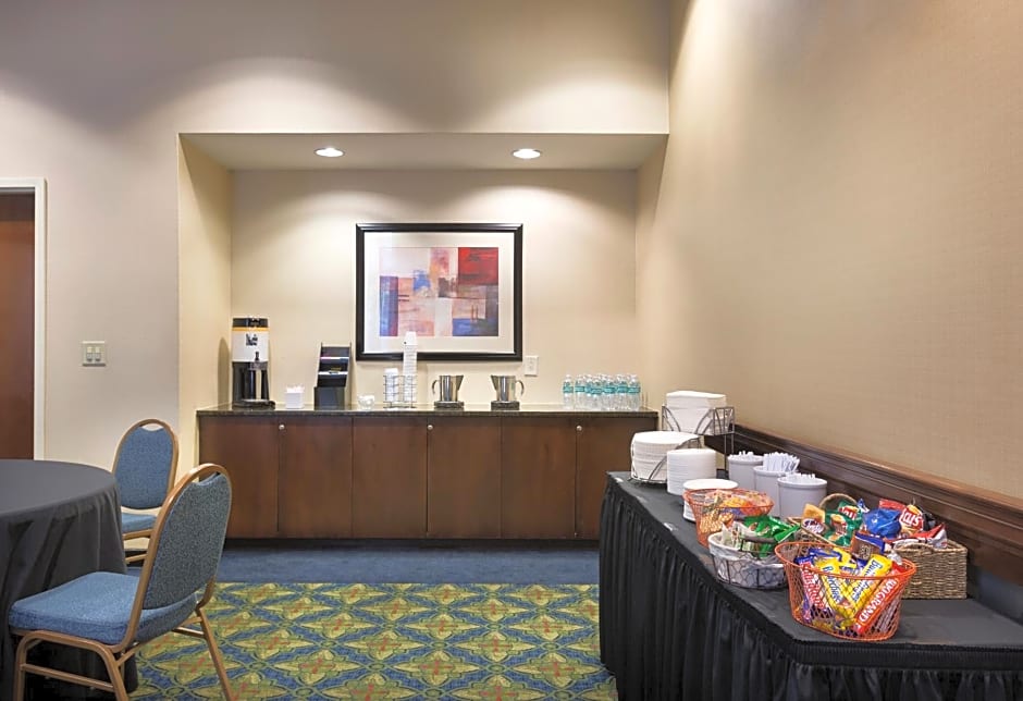 Hampton Inn Belmont at Montcross