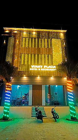 Vinay plaza Hotel & Restaurant 