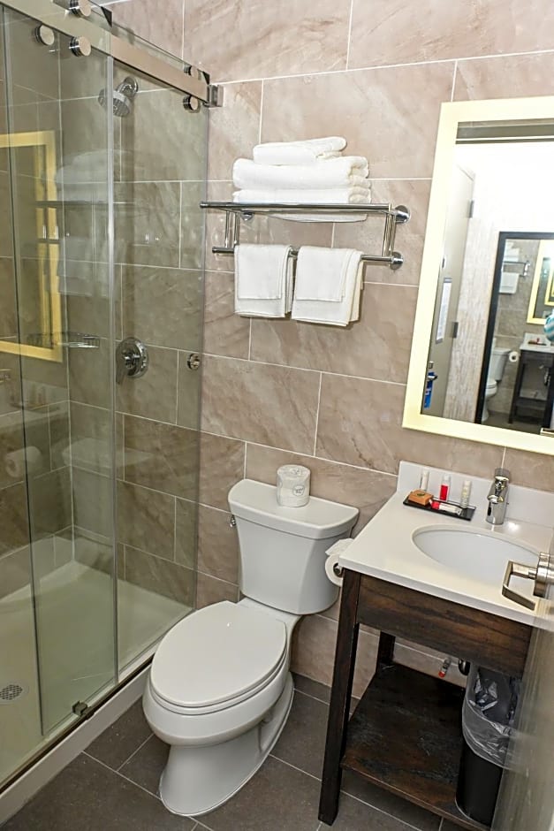 Days Inn by Wyndham Bronx Near Botanical Garden
