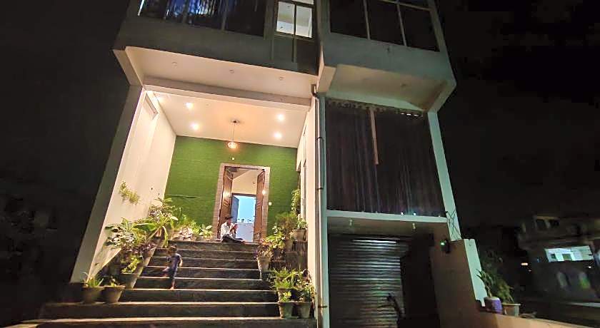 OYO  Ananya Hotel & AYURVEDA HWC