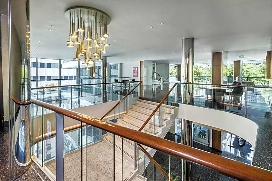 The Statler Dallas, Curio Collection By Hilton