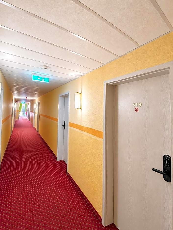 Quick Hotel Dresden 24H Self Check-in