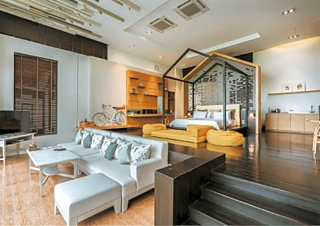 Villa with Private Pool - Normal Temperature Pool